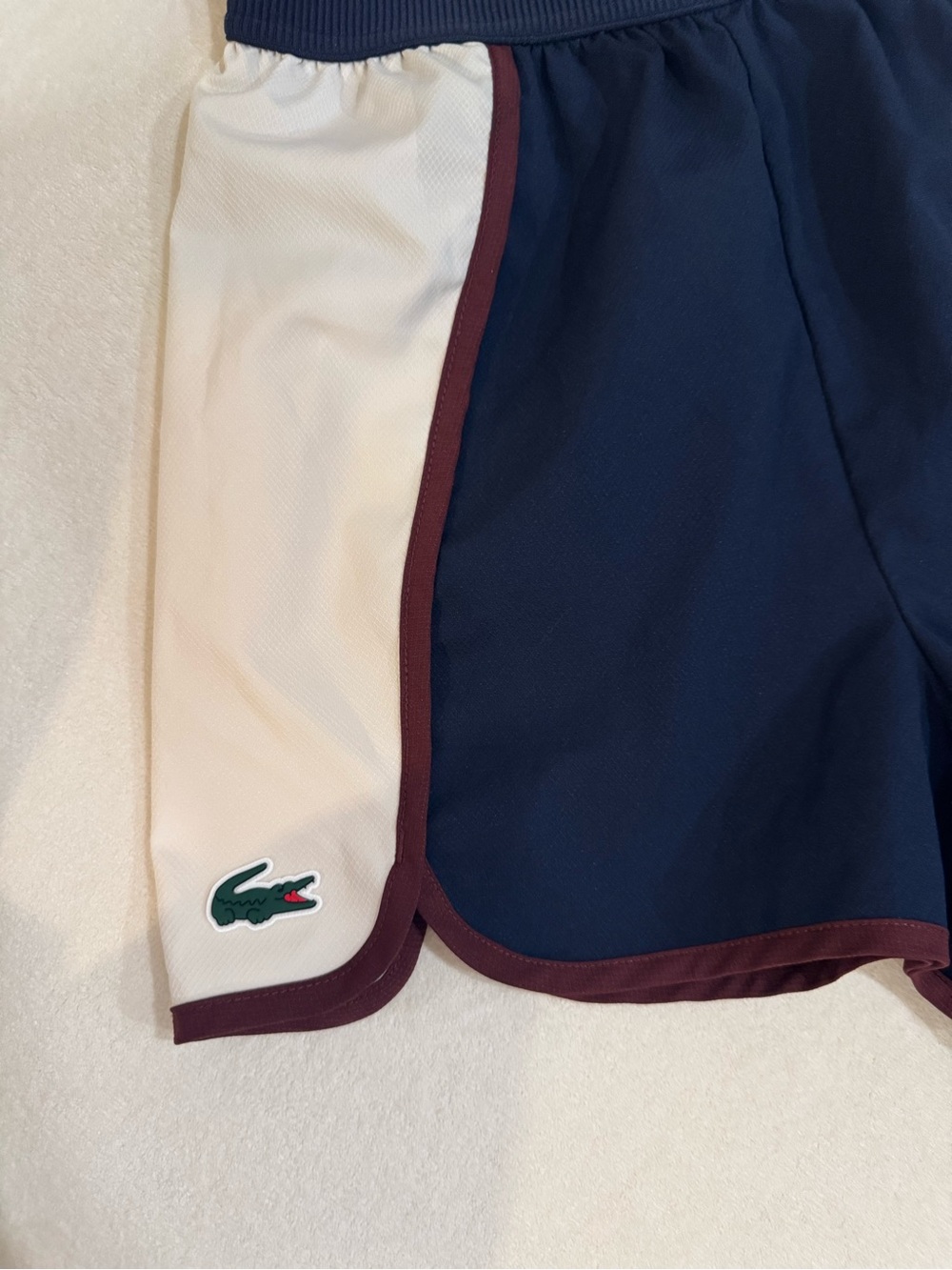 Lacoste 2026 Collection - Stretch Sport Shorts in Navy, Cream and Burgundy - Picture 6 of 7